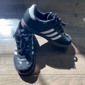 Adidas Youth Sambas